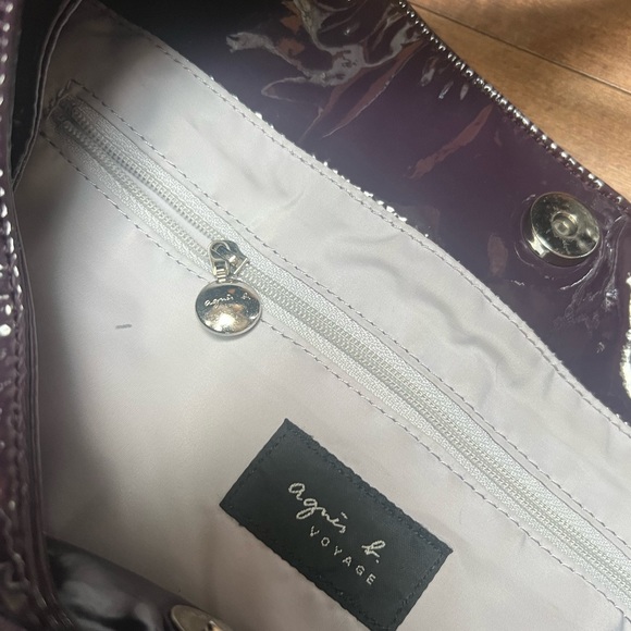 Agnes B vinyl hobo type bag - Picture 5 of 5